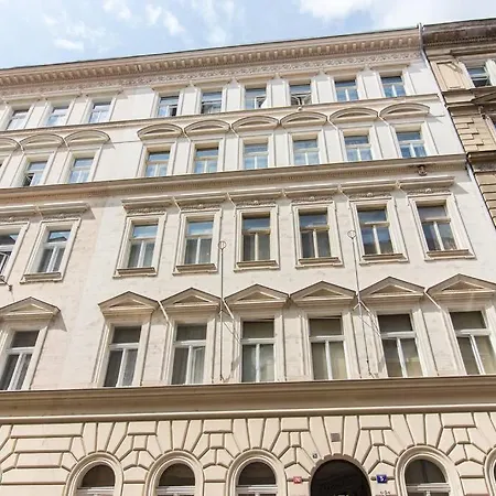 Studio In The Historic Center Praga